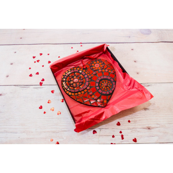 wedding heart red confetti